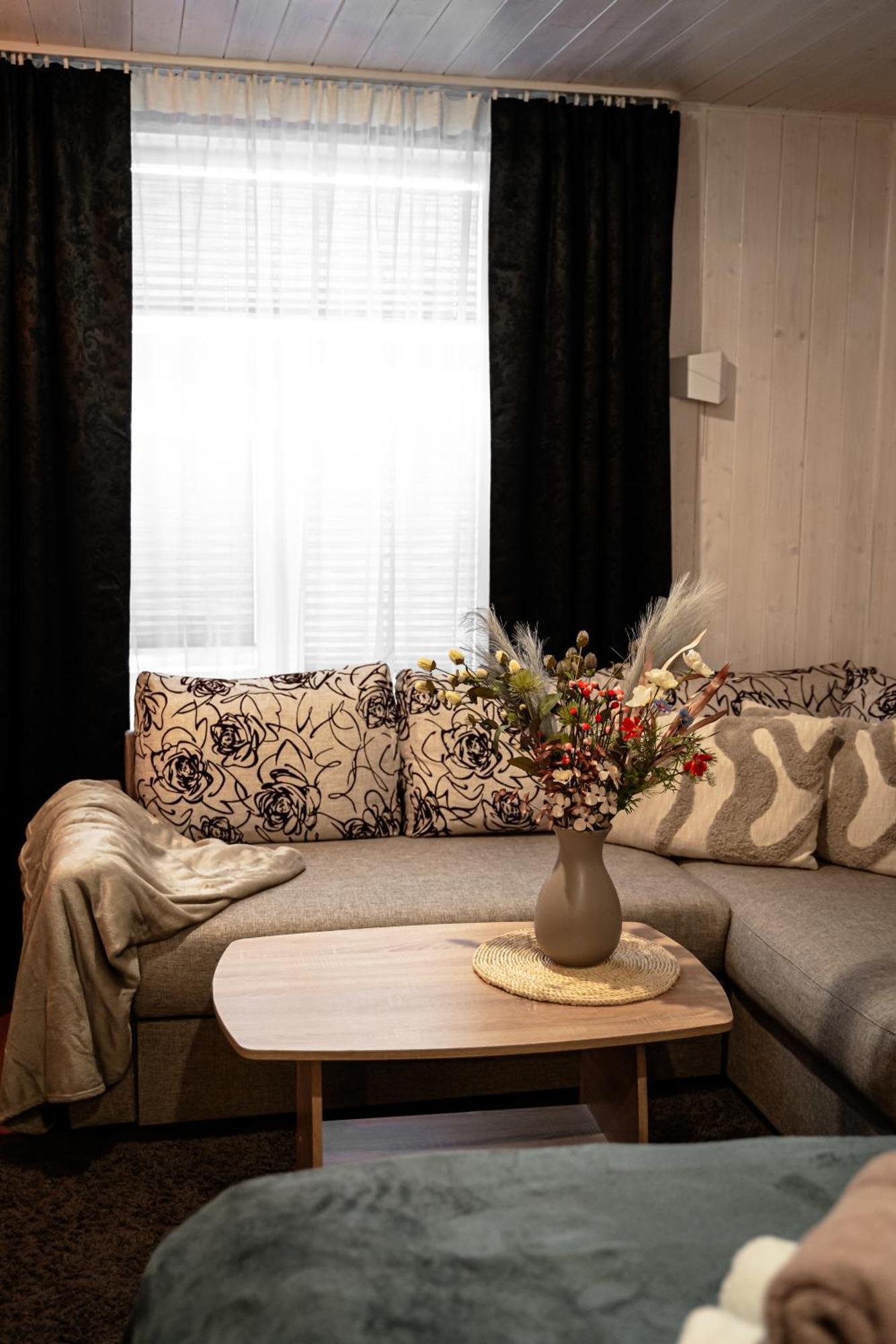 Aare Accommodation Валга Экстерьер фото