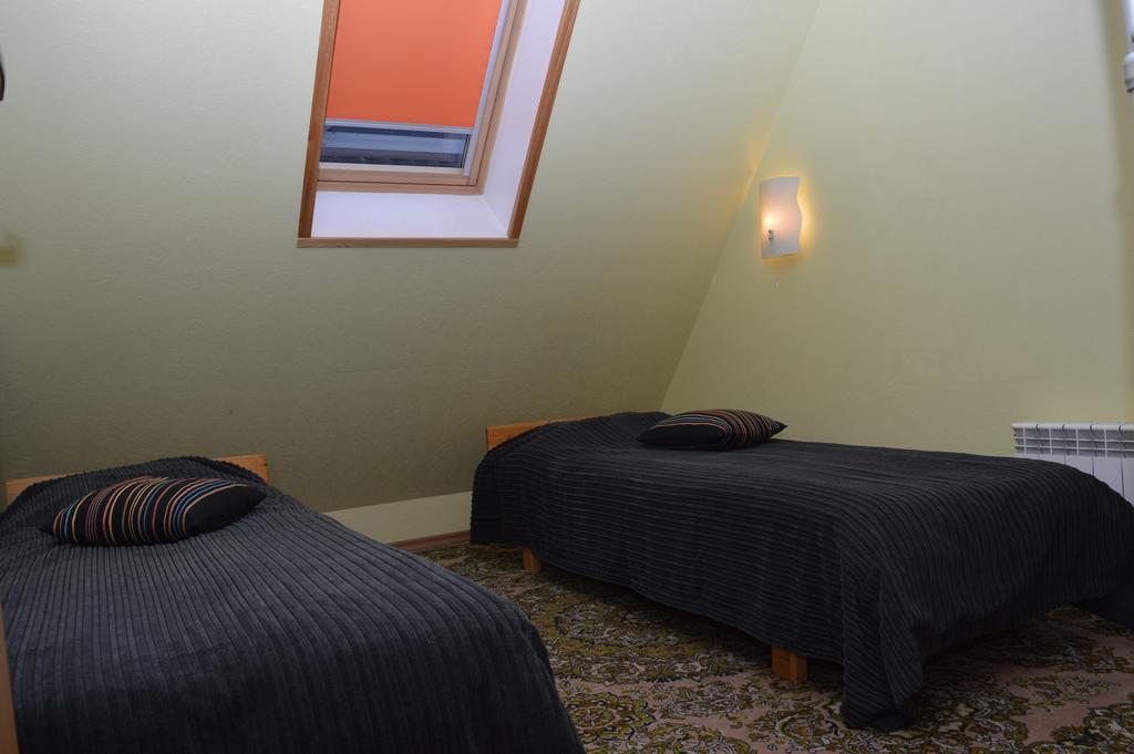 Aare Accommodation Валга Номер фото